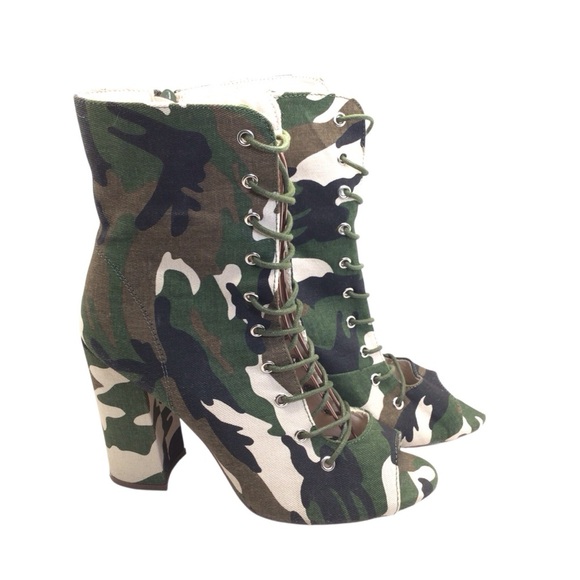 Chase & Chloe Peep Toe Lace-Up Ankle Booties Camo Canvas Block Heels Women’s 8W - Picture 6 of 9